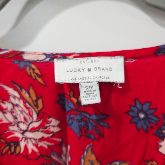 Lucky Brand Short Sleeve Vneck Mini Red Floral Dress, Tie Back, With Pockets - Picture 7 of 12